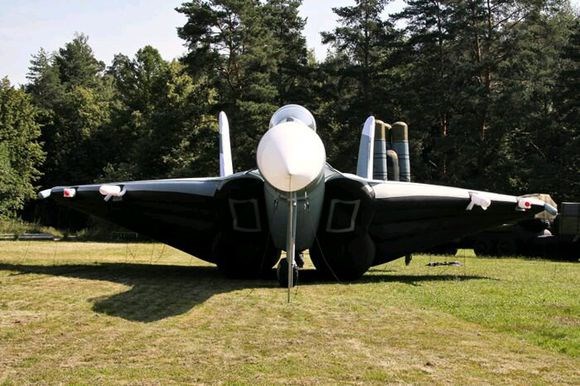 威宁飞机军用模型